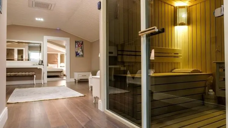 Bandırma Palas Hotel - Havuz