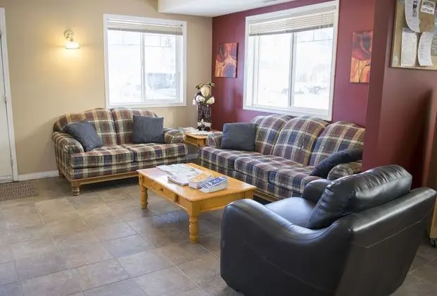 Banff Boundary Lodge - Lobi