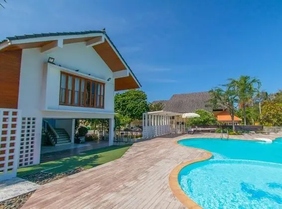 Bang Saphan Resort Hotel - Havuz