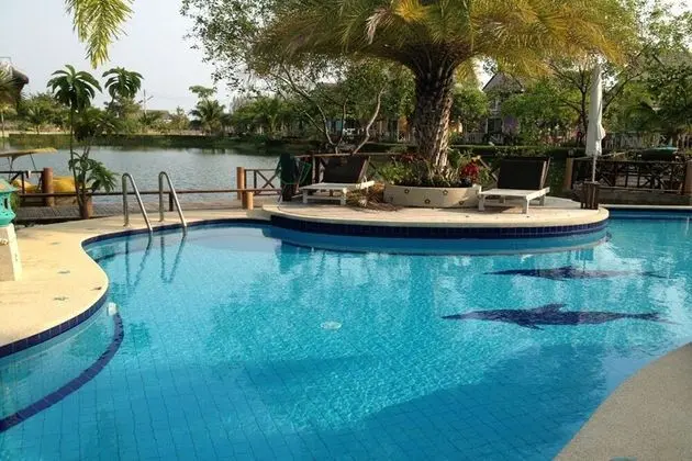 Bangchong Marina Resort - Havuz