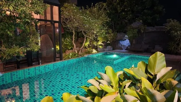 Bangkok Boutique Resort Rangsit - Havuz