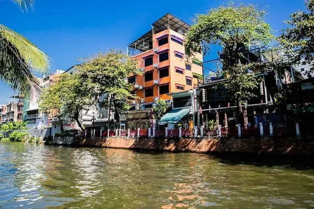 Bangkok Canale Home