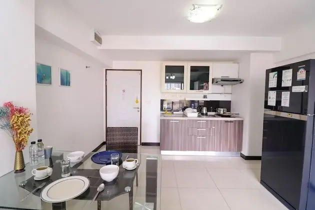 Bangkok Two Bedroom Apartment - Mutfak