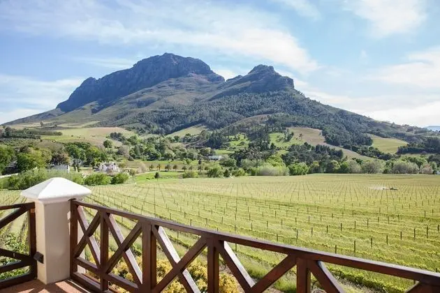 Banhoek Lodge