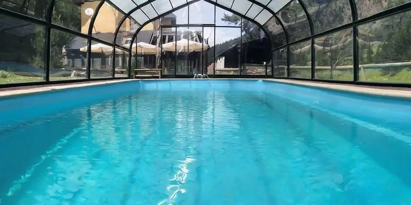 Hotel Banhs de Tredos - Havuz