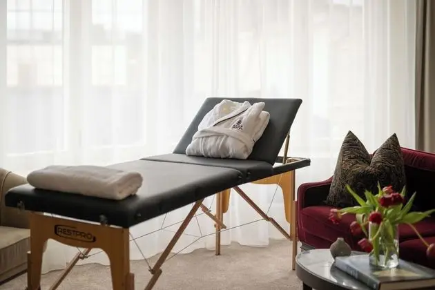 Bank Hotel, a member of Small Luxury Hotels of The World - Spa