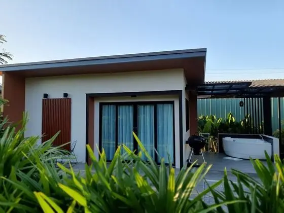 Bannjamjuree Resort Sattahip
