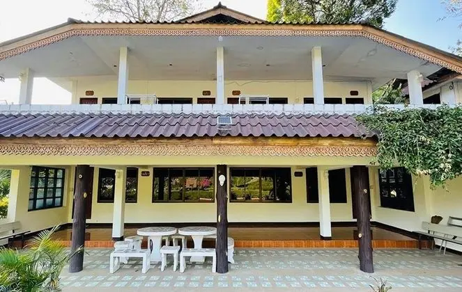 Banrimkwae Paerimnam Resort - Dış Mekan