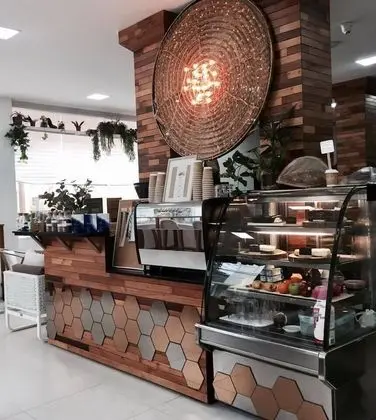 Ban's Avenue Guest House - Yerinde Yemek