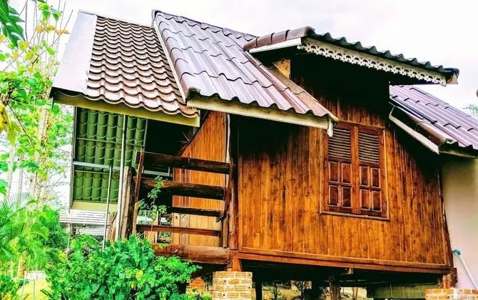 Bansuanphuhong