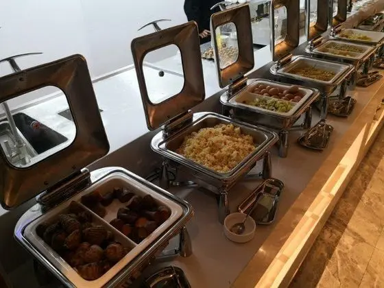 Bantian Zhongcheng ATour Hotel - Yeme / İçme