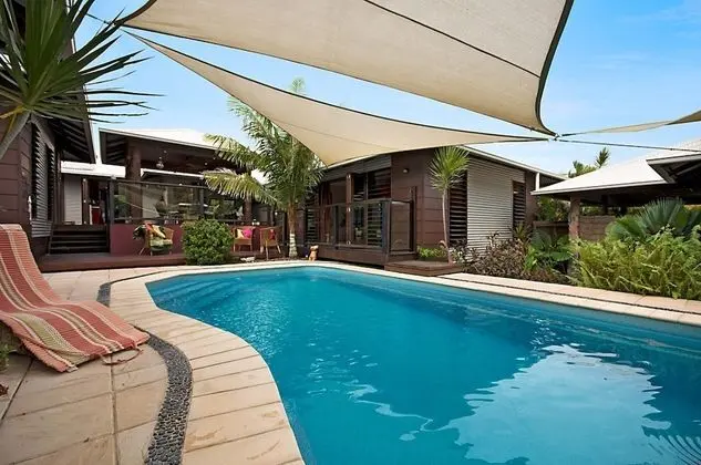 Banyak Villa - Havuz