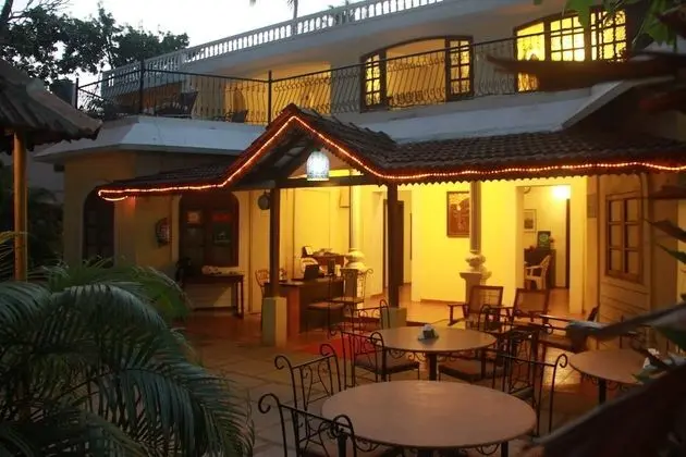 Banyan Tree Courtyard