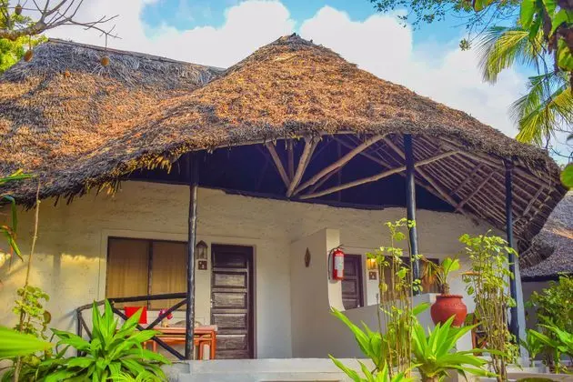 BAOBAB SEA LODGE