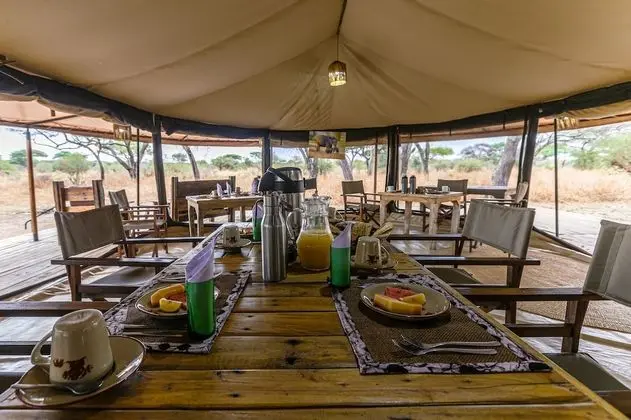 Baobab Tented Camp
