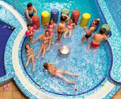 Barack Thermal Apartments - Havuz
