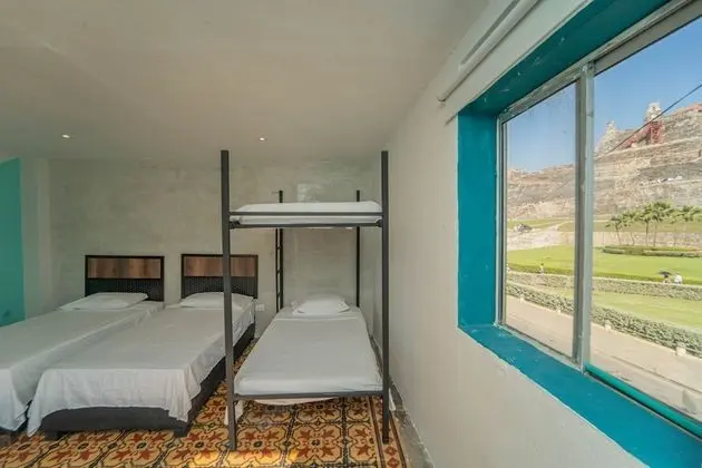 BARAJAS HOUSE - Oda