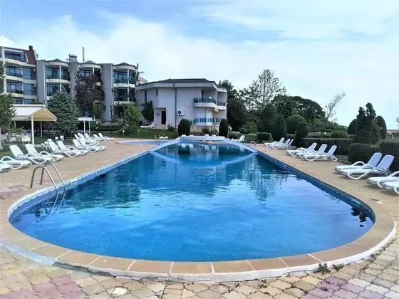 Baratero Vlas Marina Apartment - Havuz