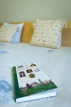 Barbacan Apartments - Oda