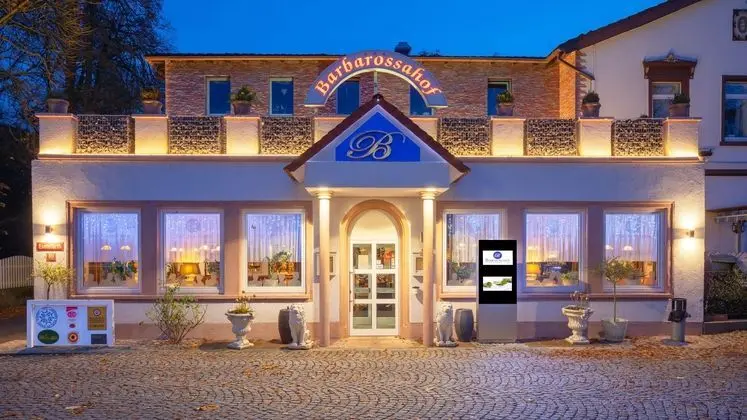 Hotel Barbarossahof