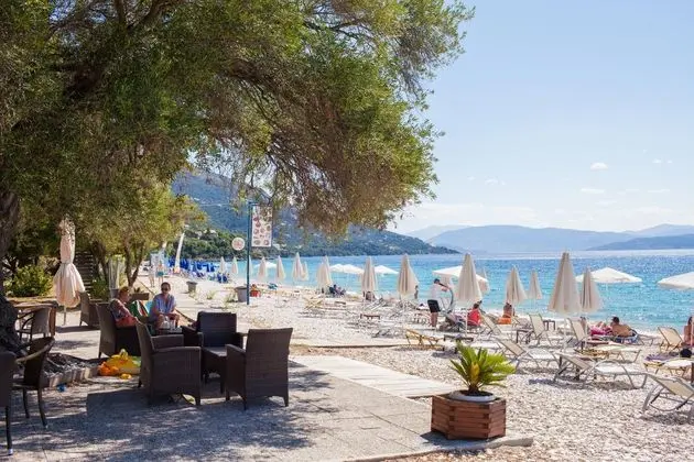 Barbati Beach Apartments - Plaj