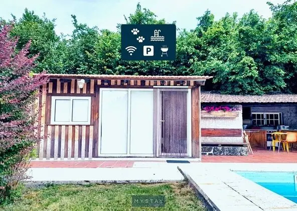 Barbecue Pool Parking Mystay