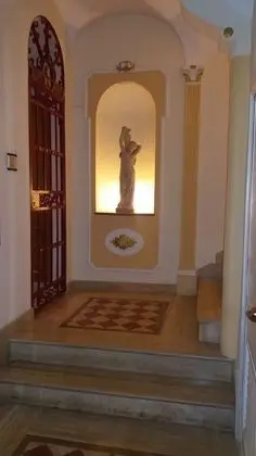 Barberini Dream - Lobi