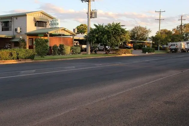 Barcaldine Country Motor Inn - Öne Çıkan Resim
