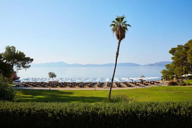 Barcelo Hydra Beach