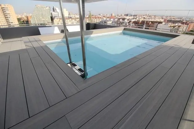 Barcelo Valencia Hotel - Havuz