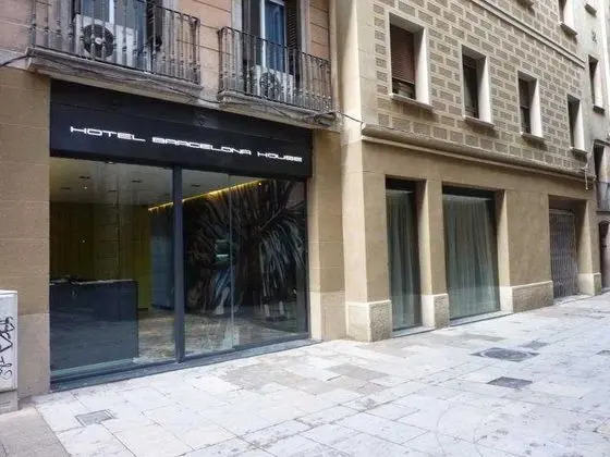 Barcelona House - Genel
