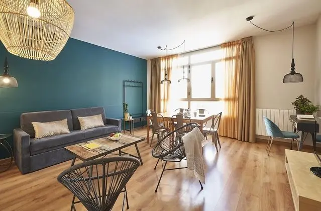 Barcelona Sants Station Apartments - Öne Çıkan Resim