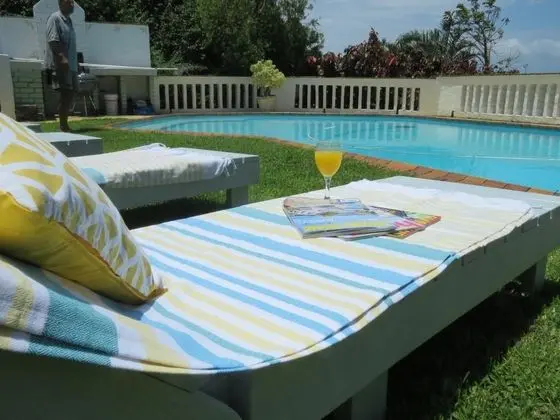 Bare Feet Retreat - Havuz