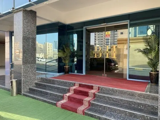 Bareen Hotel