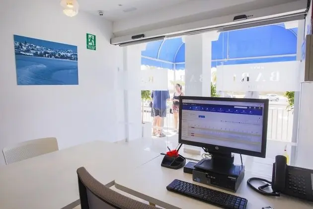 Hotel Bari - Lobi