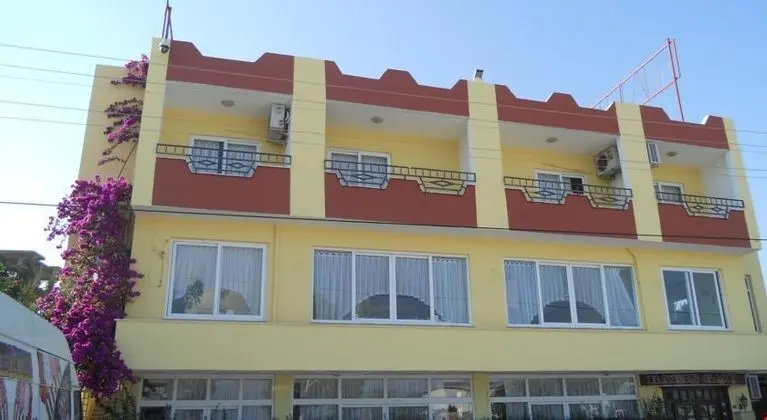 Barış Hotel