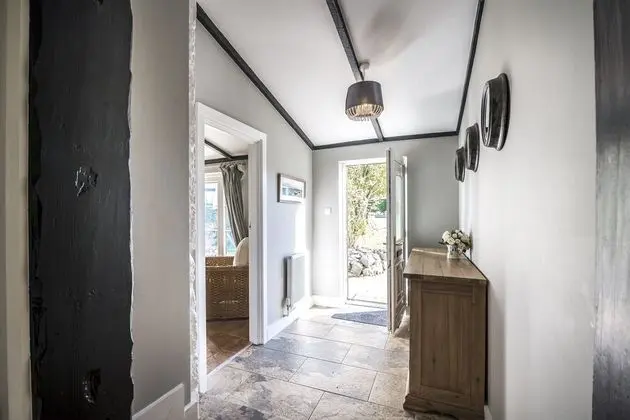 Barn Conversion - Hot Tub - Penally