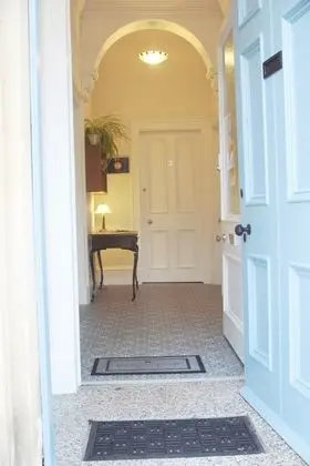 Barns Serviced Accommodation - Lobi