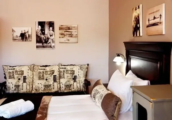 BARNSTORMERS REST GUEST HOUSE