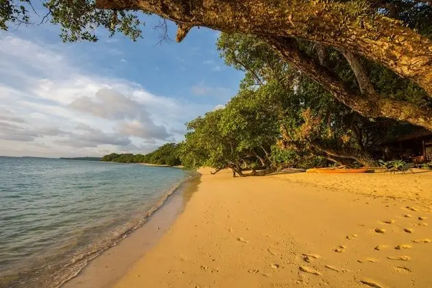 Barrier Beach Resort - Plaj