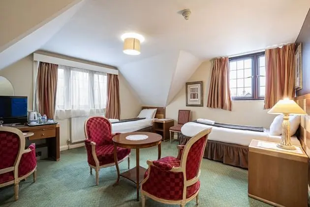 Barrington Lodge - Genel