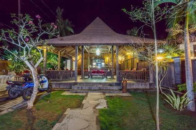 Baruna Frangipani Lembongan - Lobi