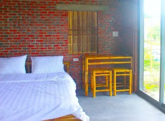 Ba's Garden Beachside Homestay - Oda