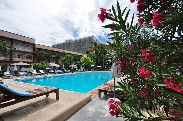 Basaya Beach Hotel & Resort - Havuz