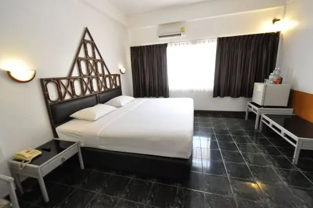 Basaya Beach Hotel & Resort - Oda