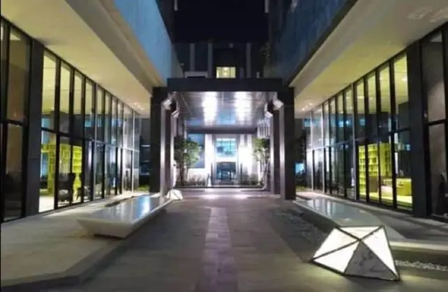 The Base Central Pattaya Sea View - Dış Mekan