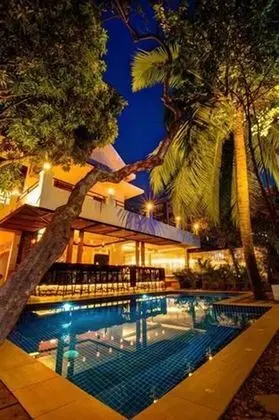 BASE VILLA - Dış Mekan
