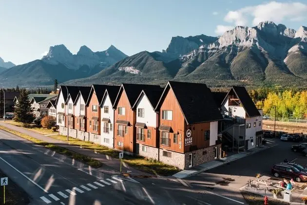 Basecamp Resorts Canmore - Dış Mekan