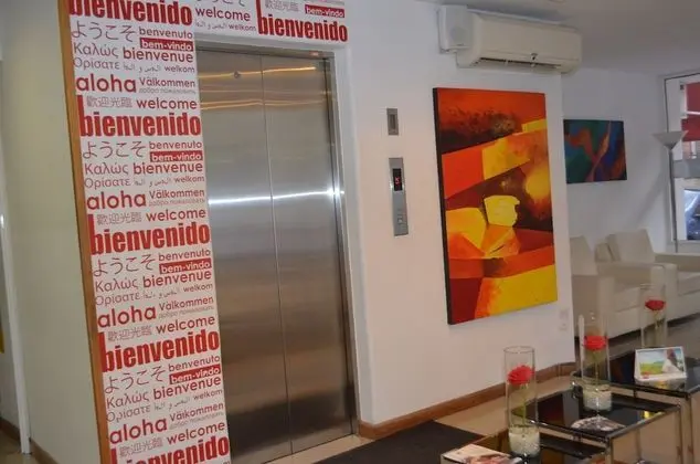 Hotel Basic Ms Centenario - İç Mekan