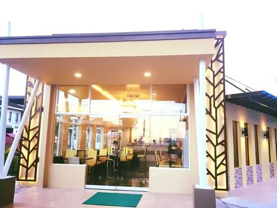 Basic Rooms Hotel